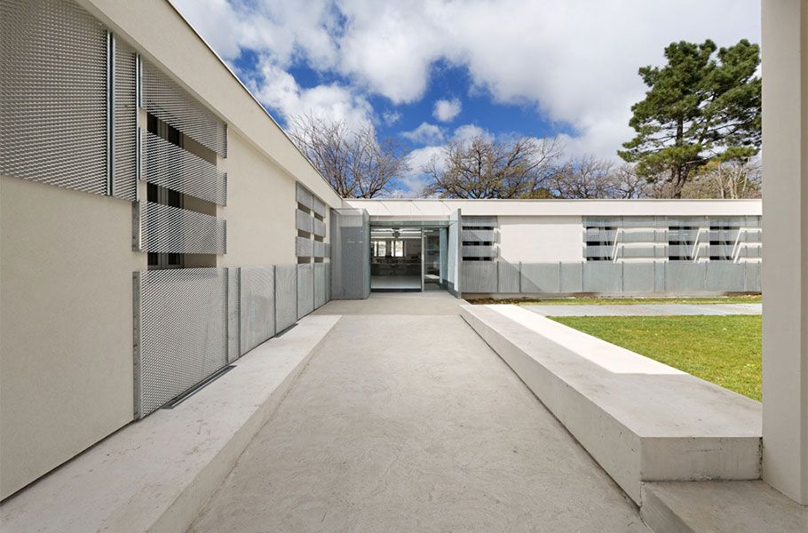 Hall Université Montpellier - Grabalosa architecture métallique